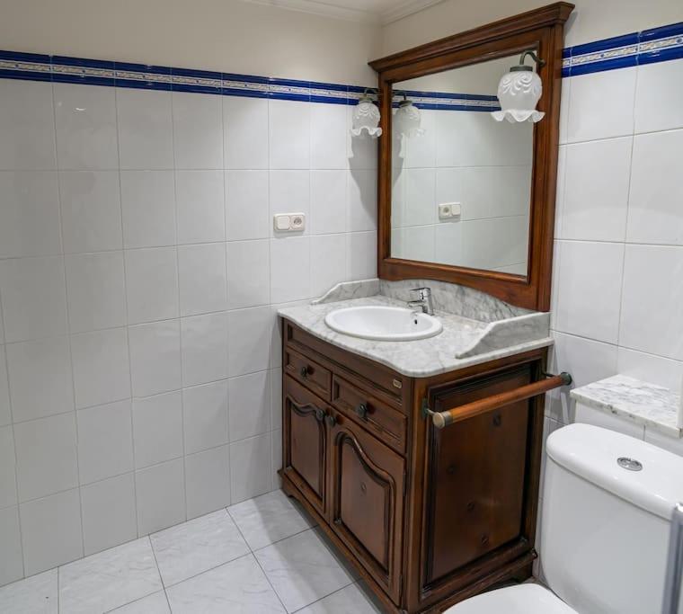 Casa Grande En Casco Historico Apartment Santander Exterior photo